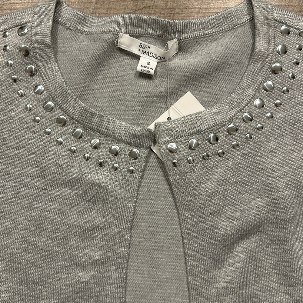 89th + Madison light gray studded lightweight cardigan sweater size small - Picture 2 of 8